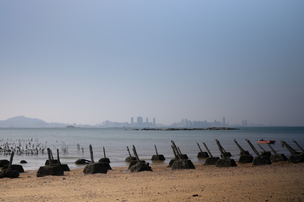Taiwan says various guns and cannons will be used during land-based military drills around its offshore islets throughout April. Pictured are anti-landing spikes placed along the coast of Taiwan’s Lieyu islet. File photo: CNA