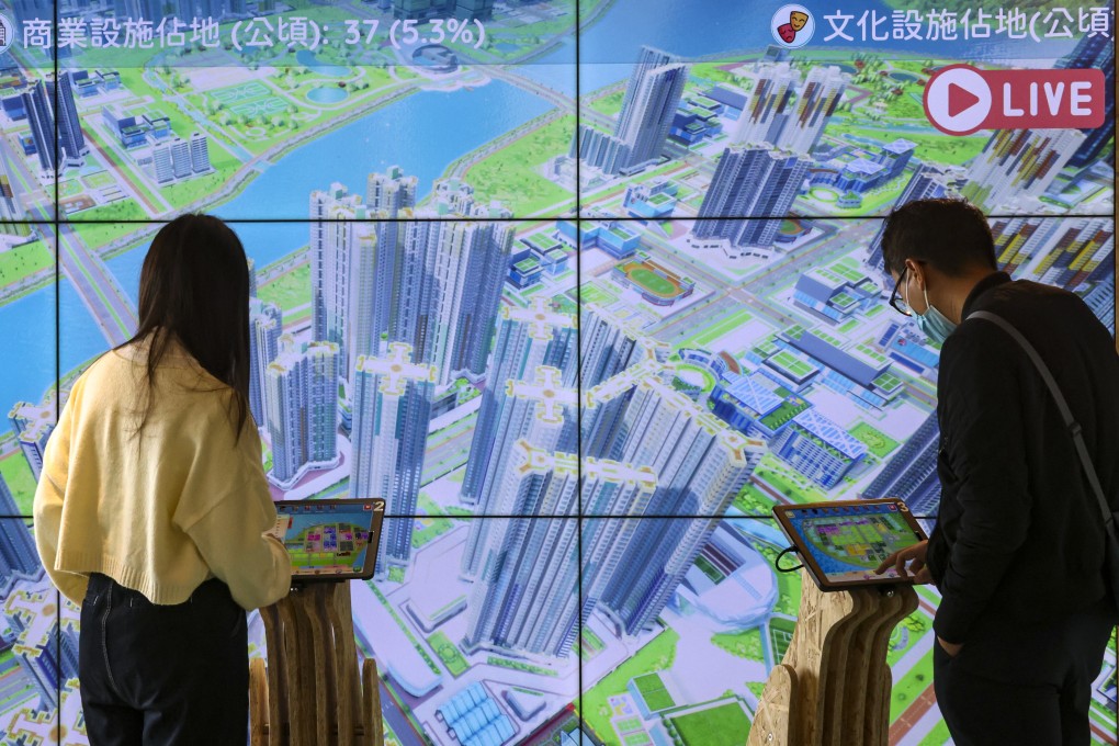 People visit the Civil Engineering and Development Department’s exhibitions on the Kau Yi Chau Artificial Islands on February 9.  Photo: K.Y. Cheng