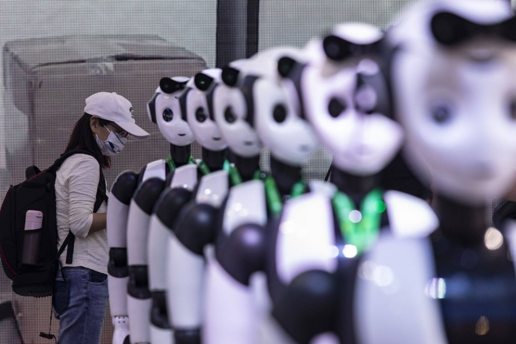 Robots are on display at a booth at the World AI Conference in Shanghai on July 7, 2023. Photo: Bloomberg