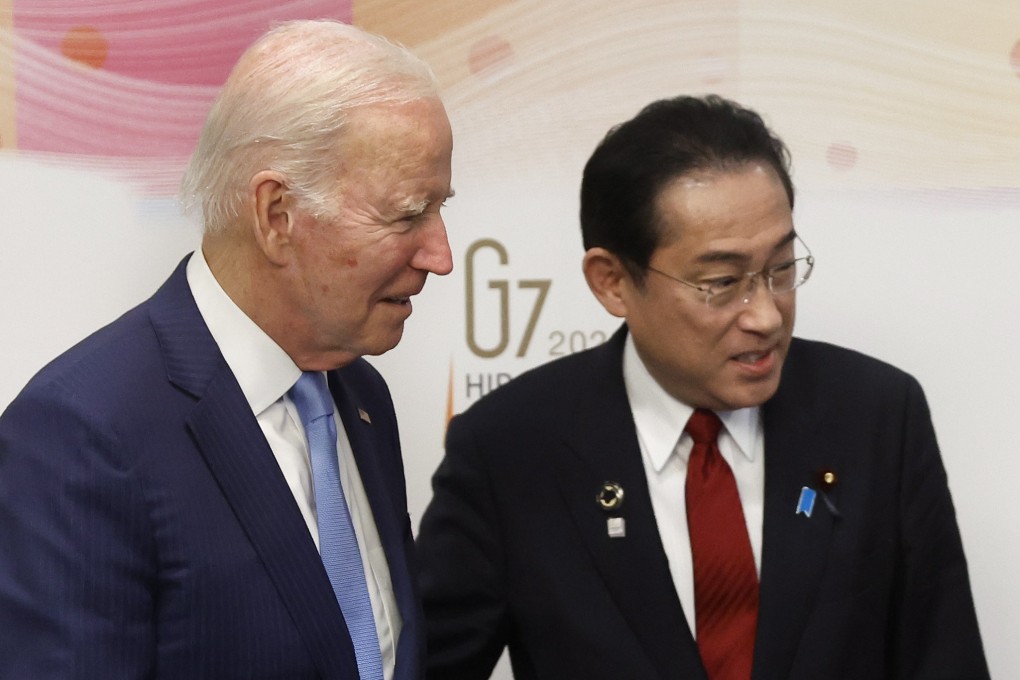 US President Joe Biden and Japanese Prime Minister Fumio Kishida speak ahead of the G7 Hiroshima Summit in Hiroshima, Japan, in May 2023. Photo: EPA-EFE/Pool