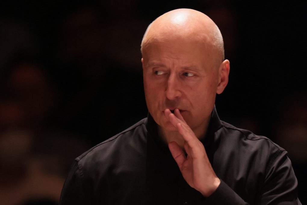 Estonian-American guest conductor Paavo Järvi had the Hong Kong Philharmonic Orchestra on a tight rein in an all-Russian concert of music by Rimsky-Korsakov, Stravinsky and Shostakovich at the Hong Kong Cultural Centre on March 29, 2024. Photo: Keith Hiro/HK Phil