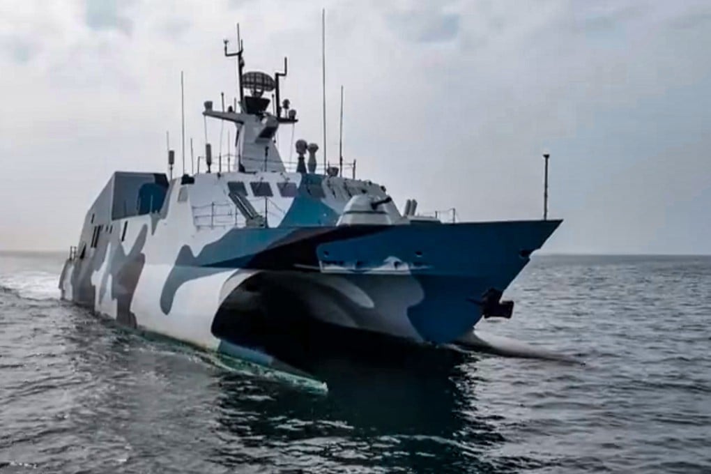 After recent PLA Navy drills in the South China Sea, a military expert says Beijing has to talk tough on sensitive territorial issues and make “necessary preparations”. Photo: CCTV