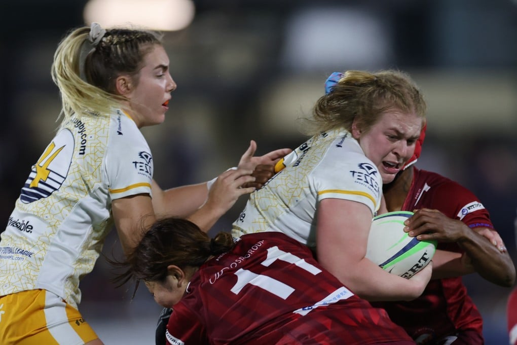 Abi Burton in action in the 2023 Tradition HKFC 10s, as she began her return from serious illness. Photo: Yik Yeung-man