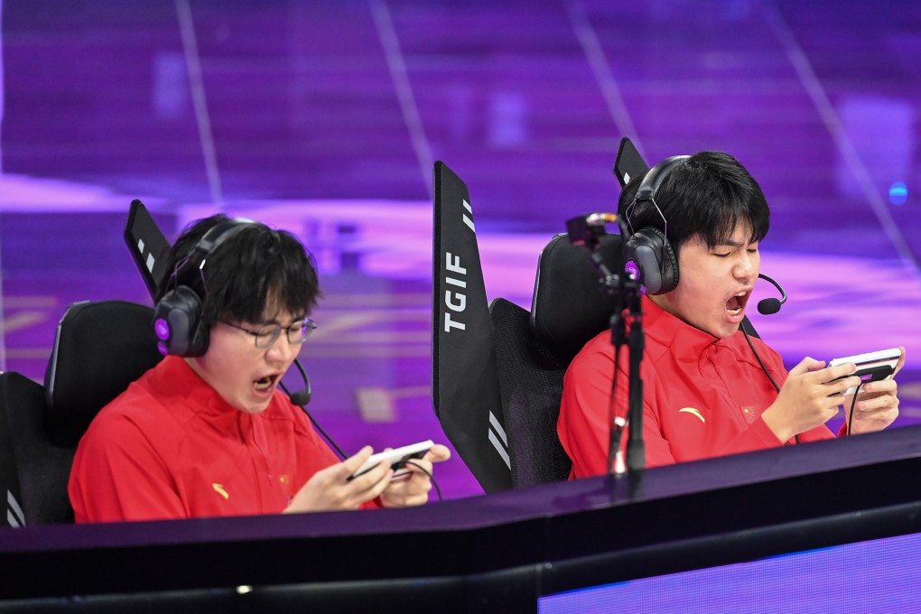 Players compete during an esports match at the 19th Asian Games in Hangzhou, Zhejiang province, Sept. 26, 2023. Photo: Xinhua
