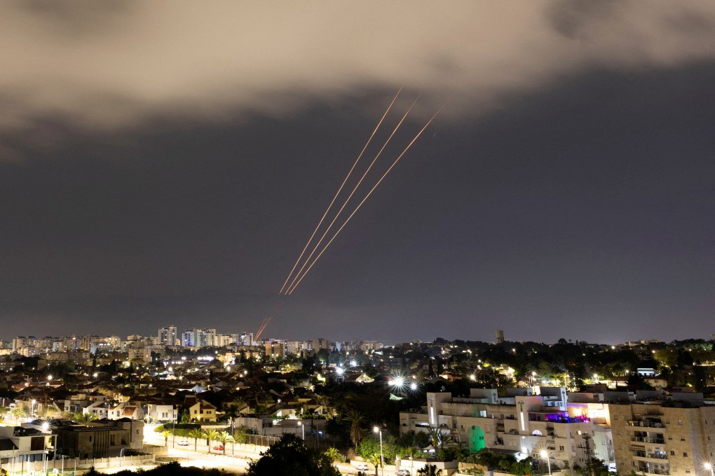 An anti-missile system in Ashkelon, Israel following the launch of Iranian drones and missiles. Photo: Reuters