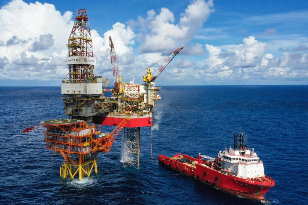 China’s new oil rig, the Enping 21-4 A1H wellhead platform, can produce 700 tonnes of oil per day, according to state media. Photo: CCTV