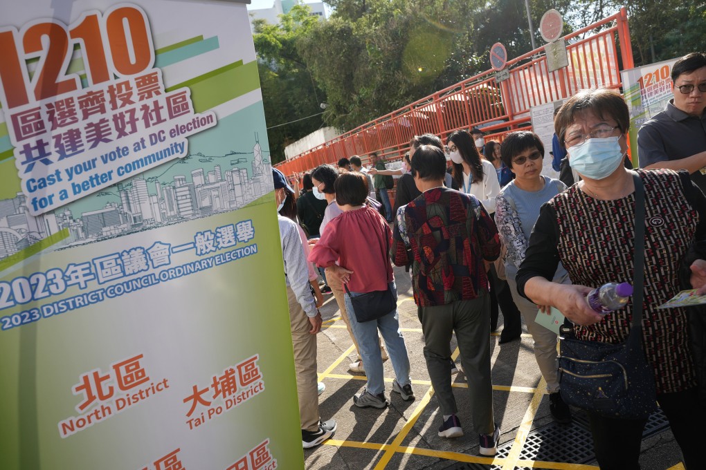 The was an all-out promotion blitz for the December 10 election. Photo: Elson LI