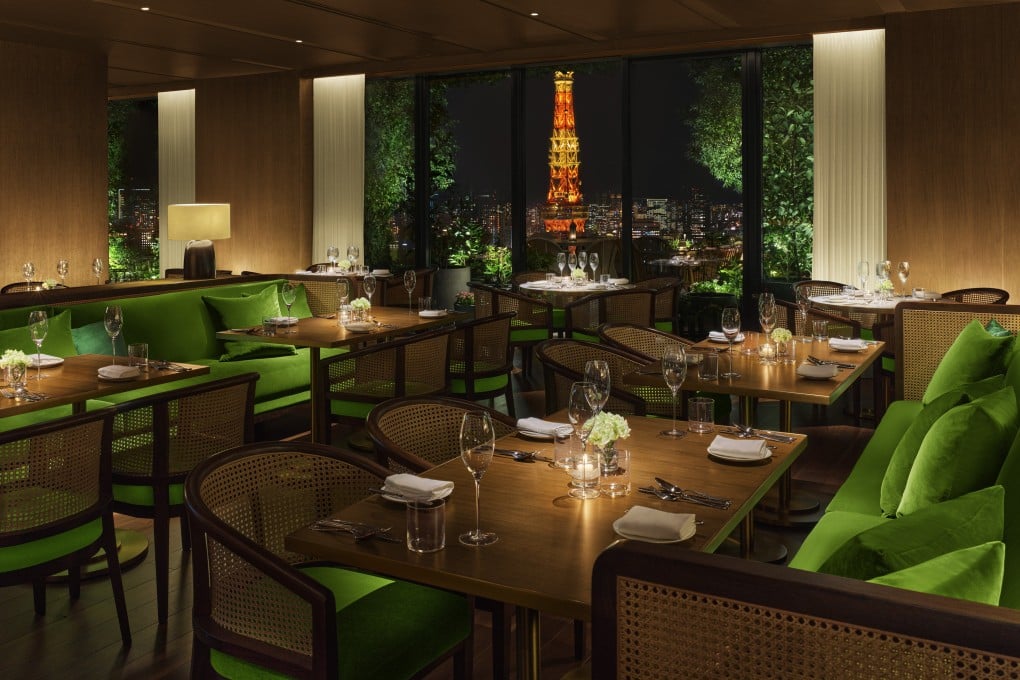 The Jade Room at Tokyo Edition Toranomon offers views of Tokyo Tower. We look at this and other great food and drink options in an up-and-coming dining and nightlife area of Japan’s capital. Photo: Tokyo Edition Toranomon