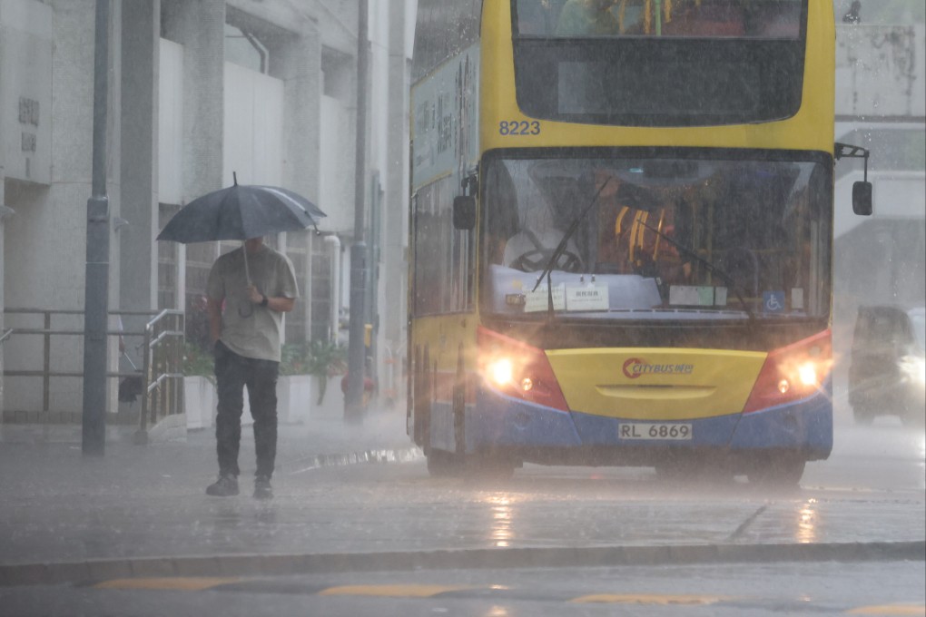 Heavy rain in Sha Tin. Photo: Jelly Tse