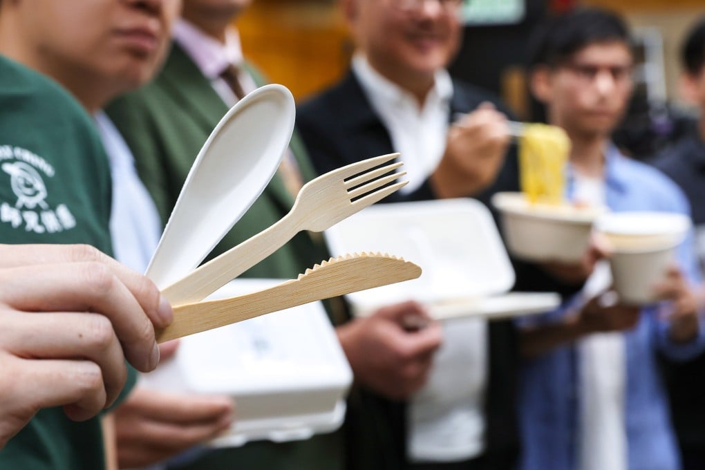 Alternatives to plastic utensils on display. The first phase of a ban on single-use plastics took effect last week. Photo: Edmond So