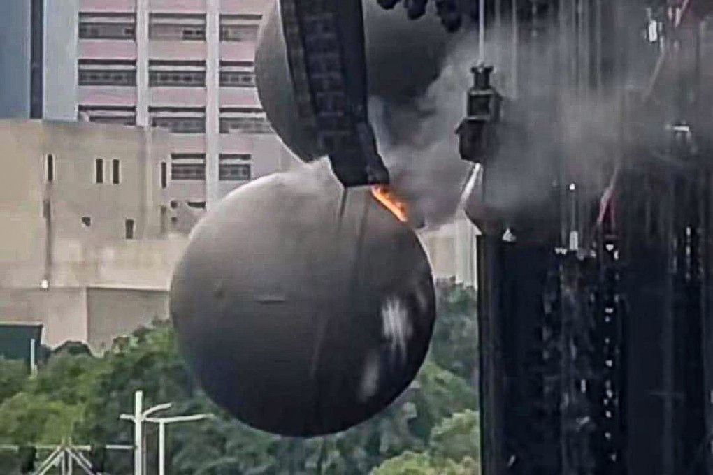 A sphere LED installation catches fire at Mayday’s concert venue. Photo: Xiaohongshu