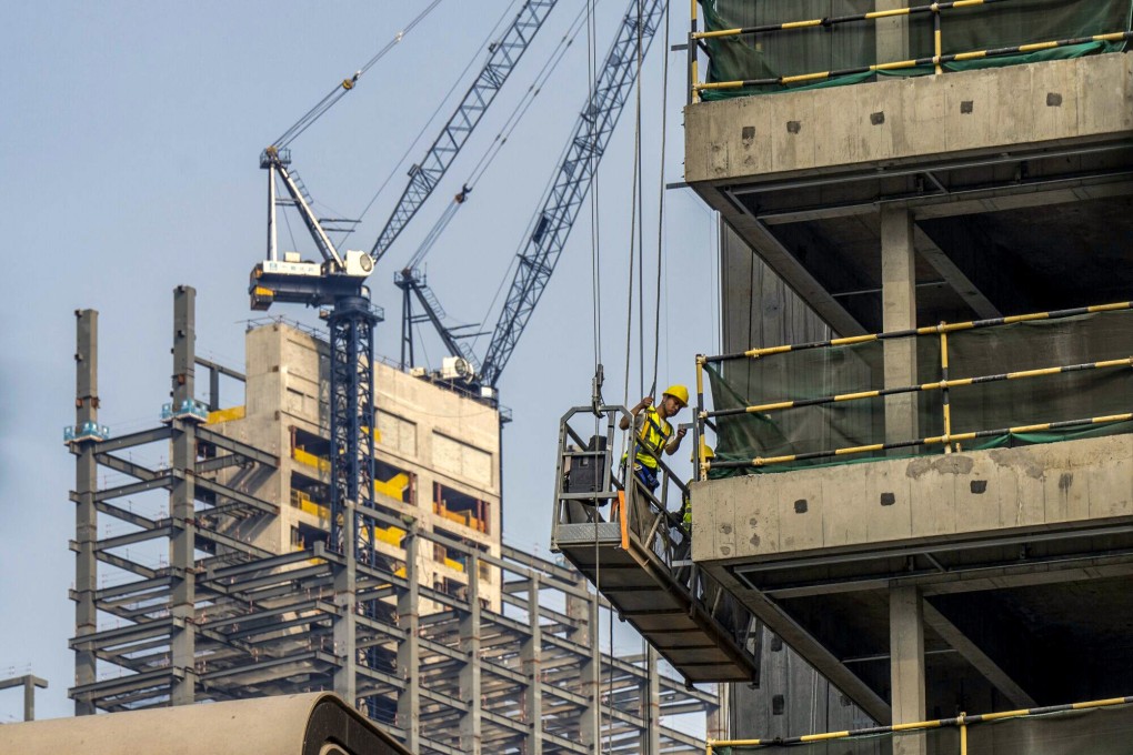 Top officials at a Politburo meeting said they are assessing comprehensive measures to reduce the housing inventory and boost sales. Photo: Bloomberg