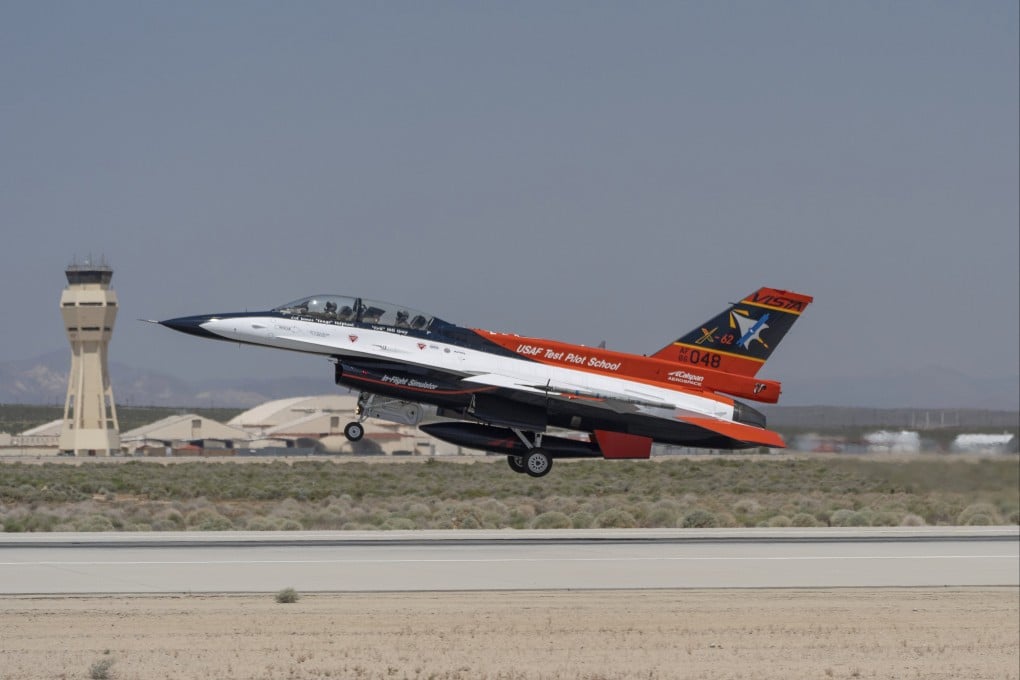 The AI-controlled Vista jet takes off on May 2 at Edwards Air Force Base in California. Photo: AP