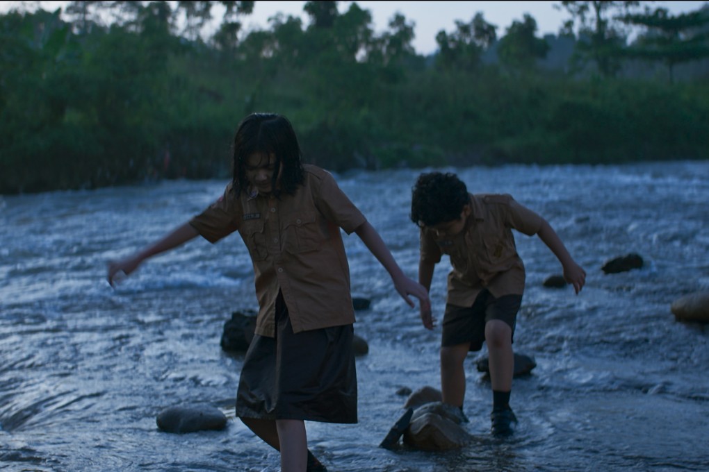 Anantya Kirana (left) as Alana and Sultan Hamonangan as Rabin in a still from Monster, directed by Rako Prijanto. Marsha Timothy and Alex Abbad co-star. Photo: Netflix