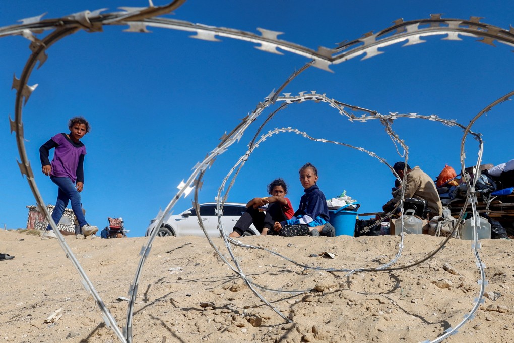 Palestinians flee Rafah after Israeli forces launched a ground and air operation in the eastern part of the southern Gaza city on Thursday. Photo: Reuters