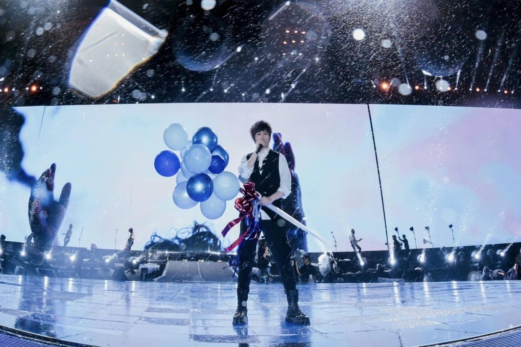 Mayday performing in Hong Kong. The five-member group already played six shows at the Central harbourfront between April 30 and May 8. Photo: Facebook/Mayday