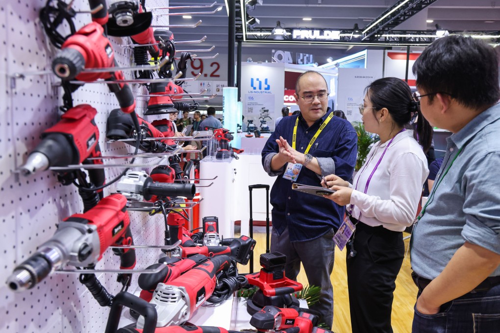 Some manufacturers of traditional goods, such as home appliances, have lamented that the number of European and American customers has continued to fall in recent years. Photo: Xinhua