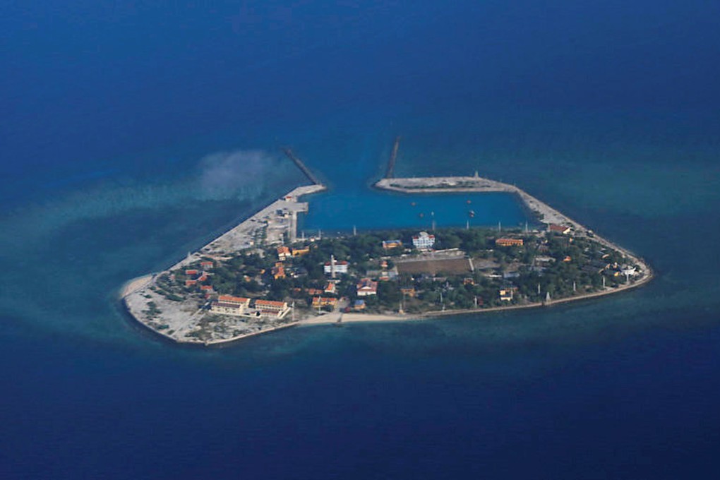 Vietnam controls more than two dozen disputed islands and reefs in the South China Sea. Photo: Reuters