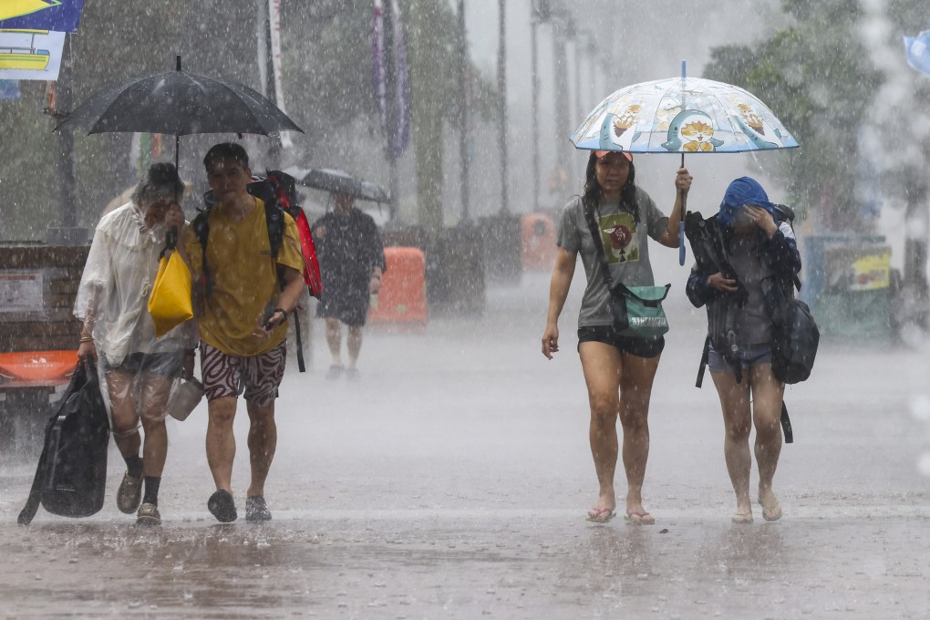 Hongkongers can expect eight days of rain from Sunday, the local forecasters has said. Photo: Dickson Lee