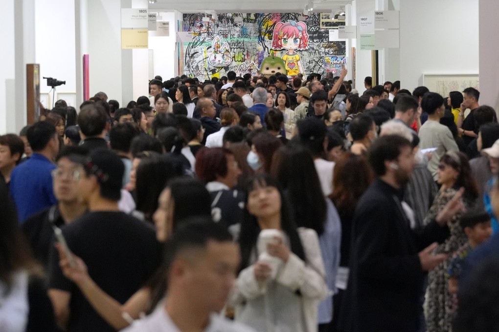Visitors packed the Art Basel event at Hong Kong Convention and Exhibition Centre in Wan Chai on March 28. Photo: Eugene Lee