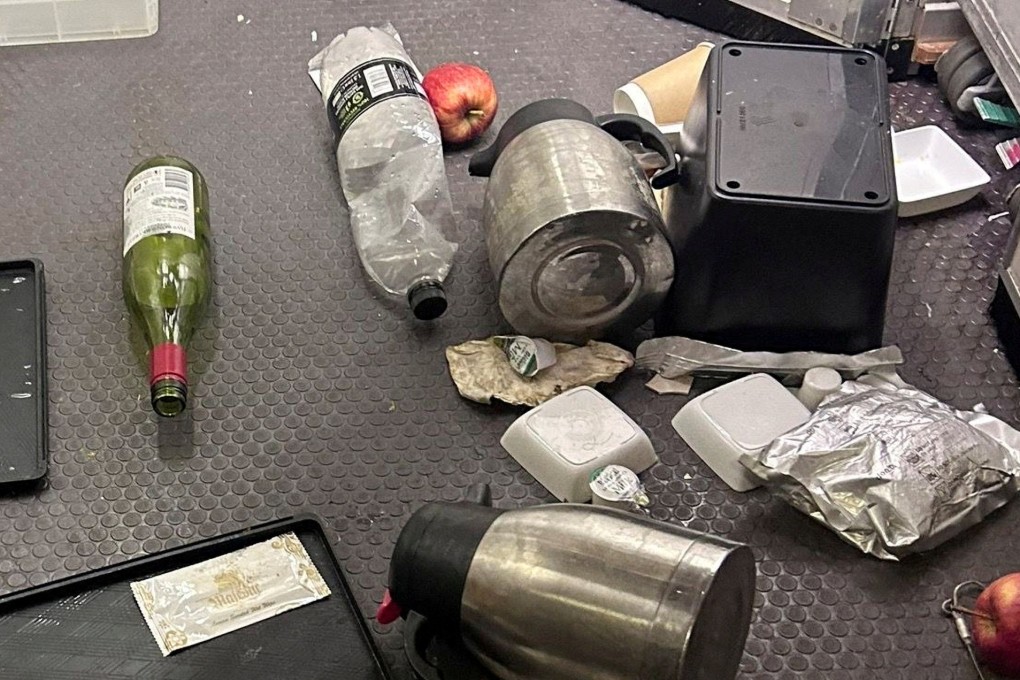 The interior of Singapore Airlines flight SQ321 after an emergency landing at Bangkok’s Suvarnabhumi International Airport, Thailand, on Tuesday. Photo: Reuters
