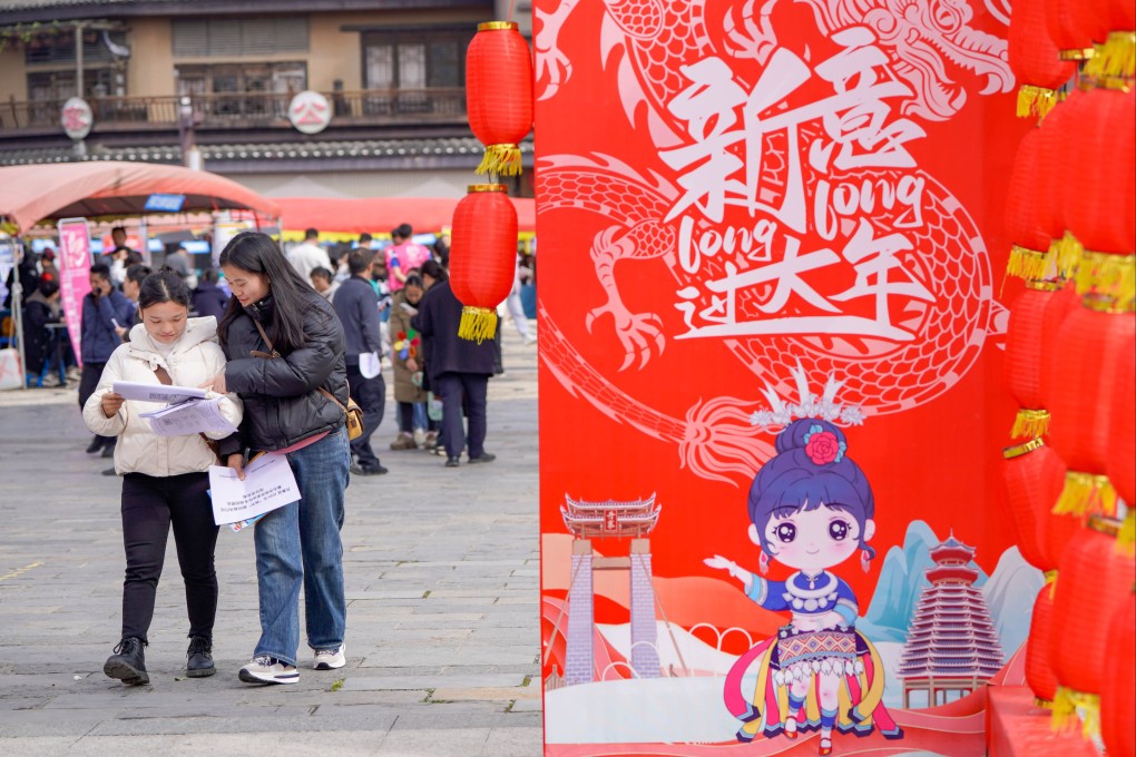 A difficult job market has China’s internet users crafting sardonic expressions to poke fun at the state of working life. Photo: Xinhua