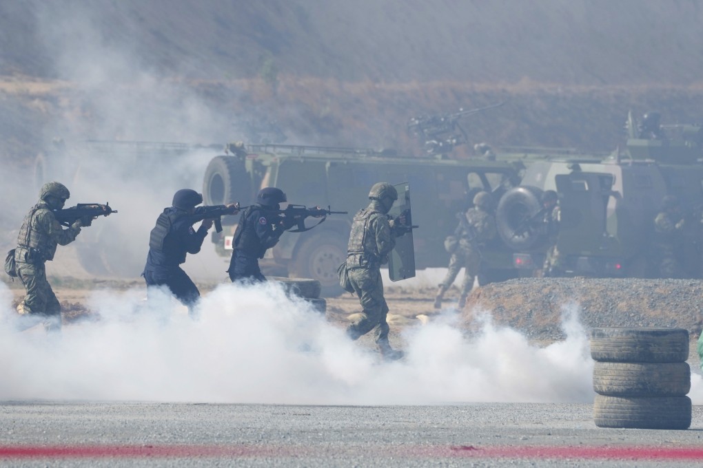 Chinese and Cambodian troops take part in a military exercise in Kampong Chhnang province, Cambodia, on May 30. Photo: AP