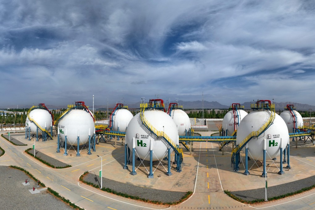 A view of hydrogen storage tanks at the mega green hydrogen plant on August 30, 2023 in Kuqa, Xinjiang Uygur Autonomous Region of China. Photo: Getty Images