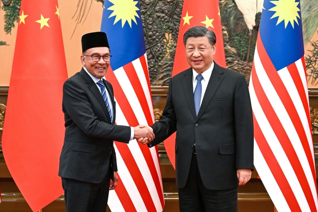 Chinese President Xi Jinping meets Malaysia’s Prime Minister Anwar Ibrahim in Beijing last year. Photo: Xinhua