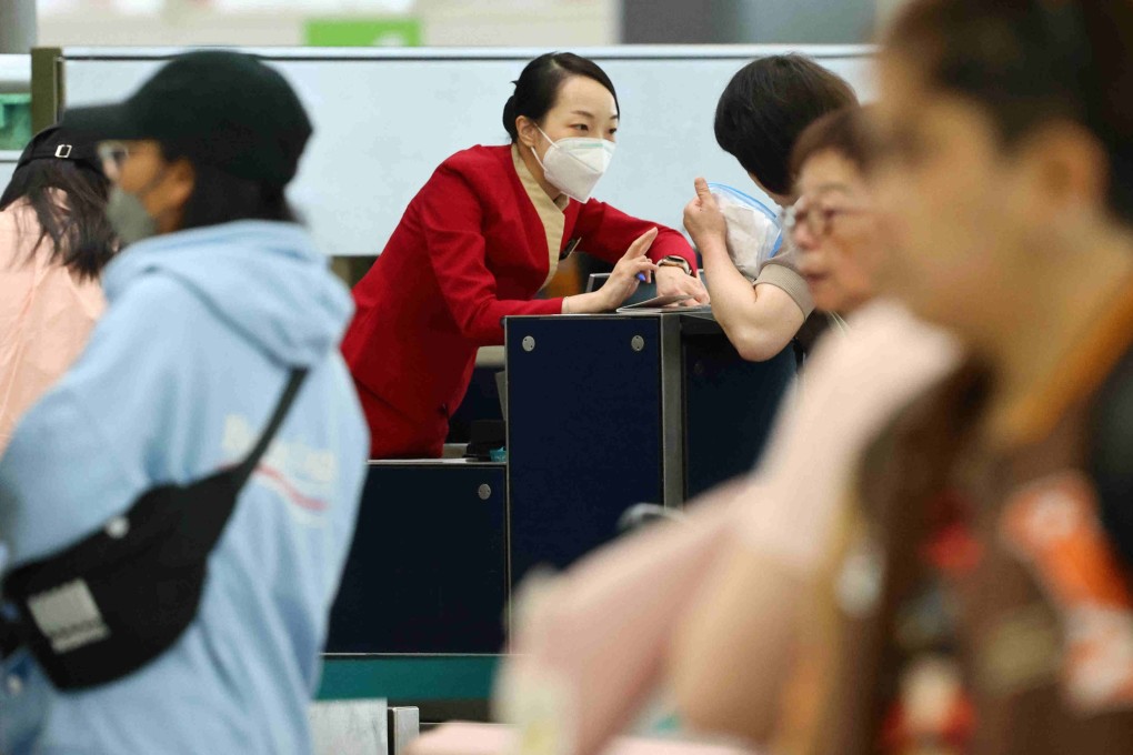 A Cathay Pacific service counter at Hong Kong International Airport on May 8. Cathay should have focused on supporting the very people who are helping the airline recover lost ground – its passengers and frontline workers. Photo: Dickson Lee