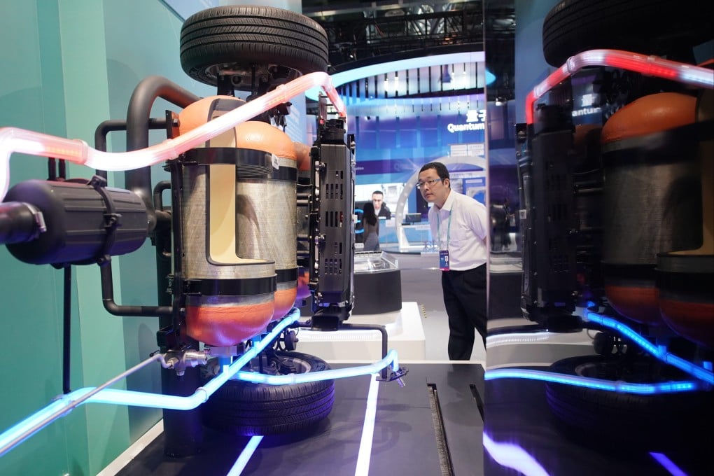 A display shows the fuel cell portion of a Hyundai hydrogen-powered vehicle at an exhibition in Beijing on May 27, 2023. Photo: Xinhua