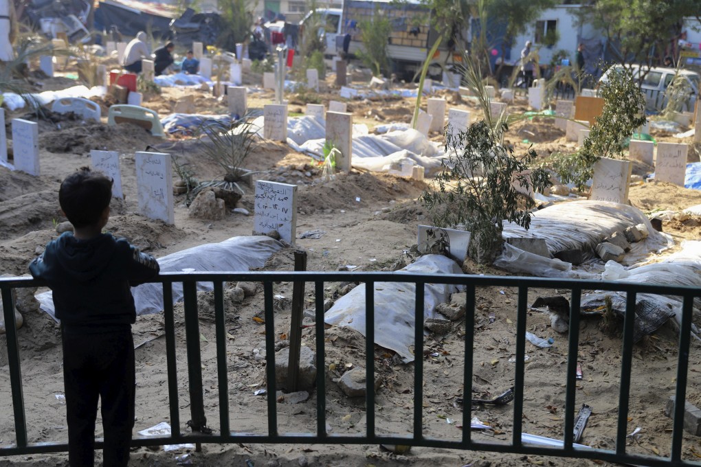 Graves of people killed in the Israeli bombardment of the Gaza Strip and buried inside the al-Shifa Hospital grounds in Gaza City. File photo: AP