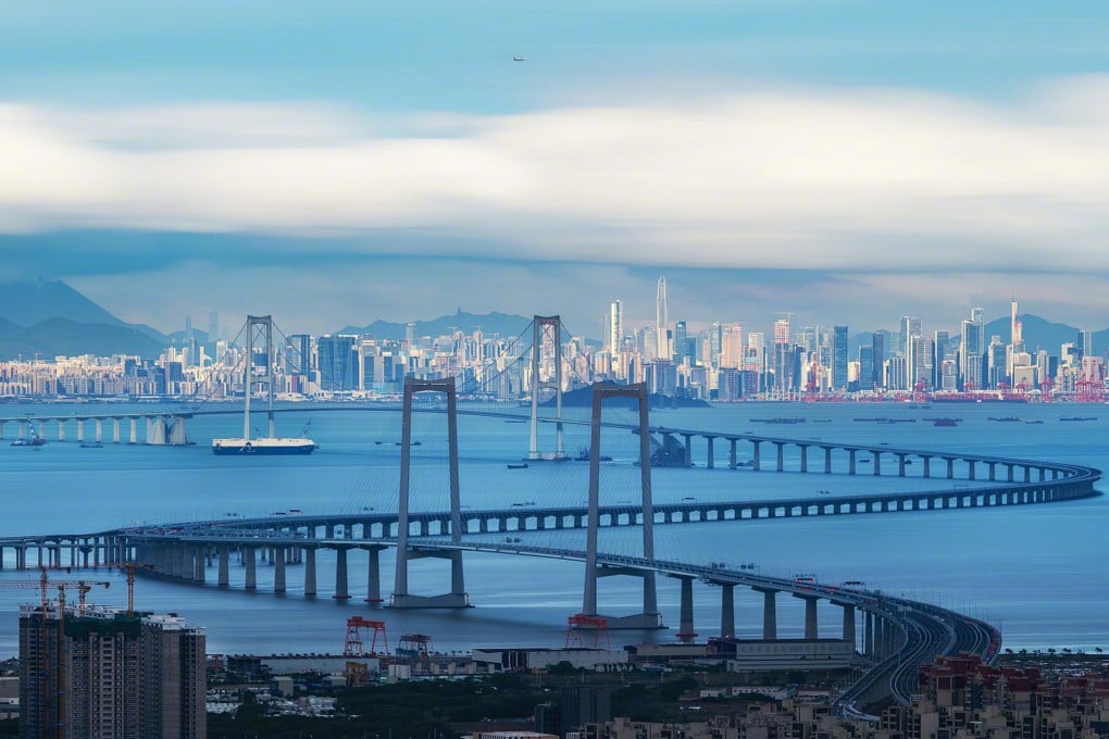 The Lingdingyang Bridge, a key part of the new Shenzhen-Zhongshan link, is the world’s largest offshore steel box girder suspension bridge, according to the Shenzhen government. Photo: People’s Daily