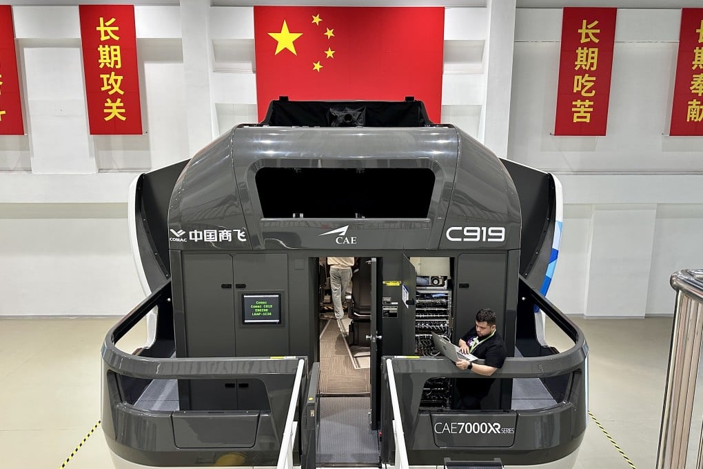 European regulators and technicians will run C919 flight simulations as part of their trip to Shanghai to continue the aircraft’s certification process. Photo: Frank Chen