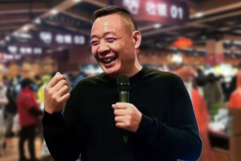 A supermarket chain boss in China has been dubbed the country’s “silliest boss” for prioritising employee happiness. Photo: SCMP composite/Baidu/QQ.com