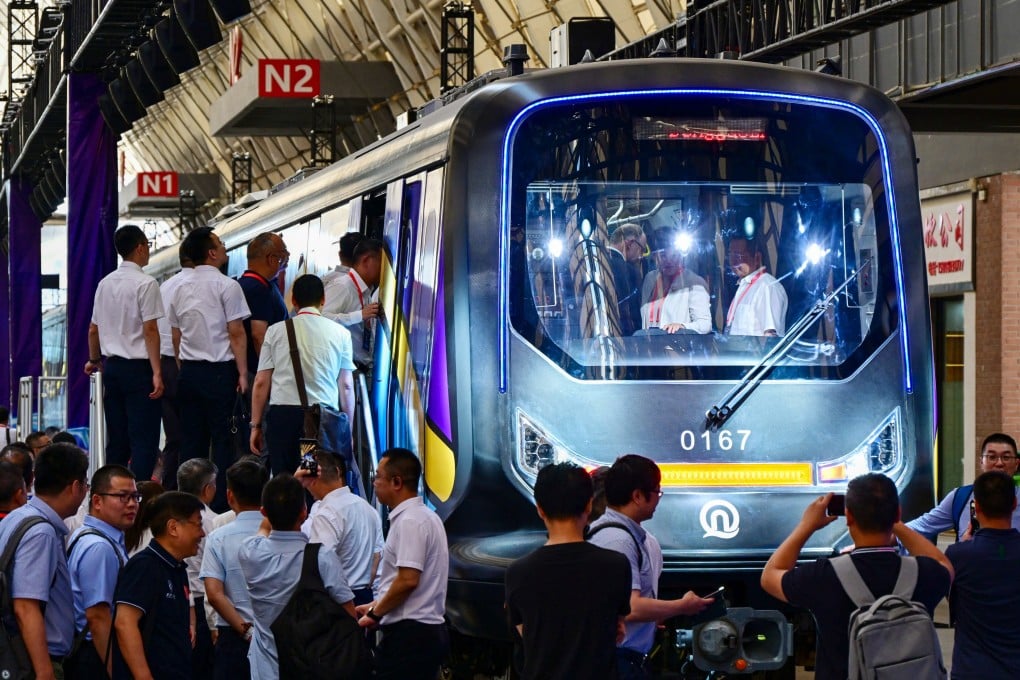 The new Cetrovo 1.0 metro train was unveiled in Qingdao, Shandong province on Wednesday. Photo: Xinhua