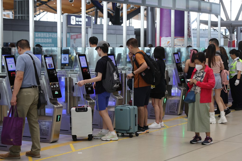 People cross the border at the Hong Kong-Zhuhai-Macau Bridge on June 29. Photo: Edmond So