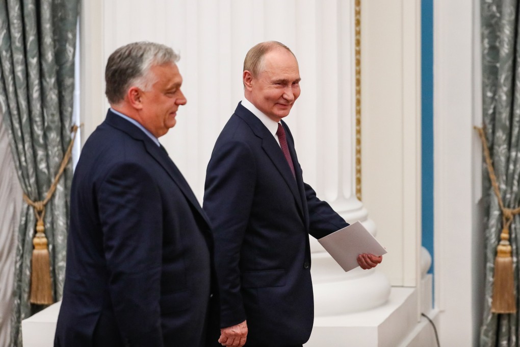 Hungarian Prime Minister Viktor Orban (left) and Russian President Vladimir Putin leave after a press conference in Moscow on July 5. Photo: EPA-EFE