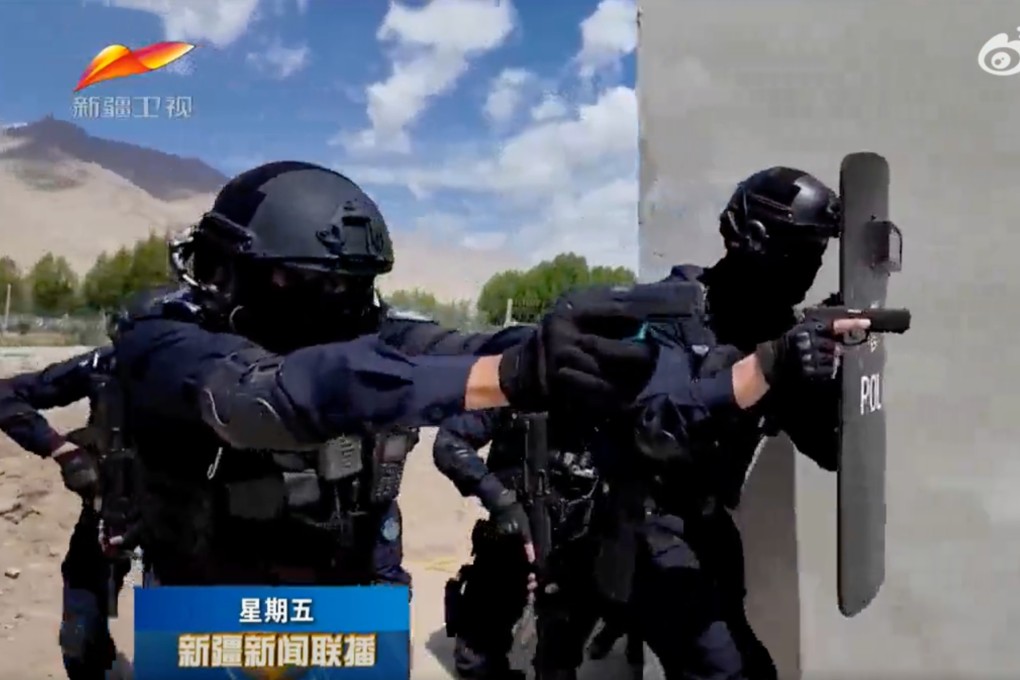 Around 3,000 security personnel are reported to have taken part in the exercise in “southern Xinjiang”, in the Kunlun mountains bordering India and Pakistan. Photo: Weibo/ 新疆广播电视台