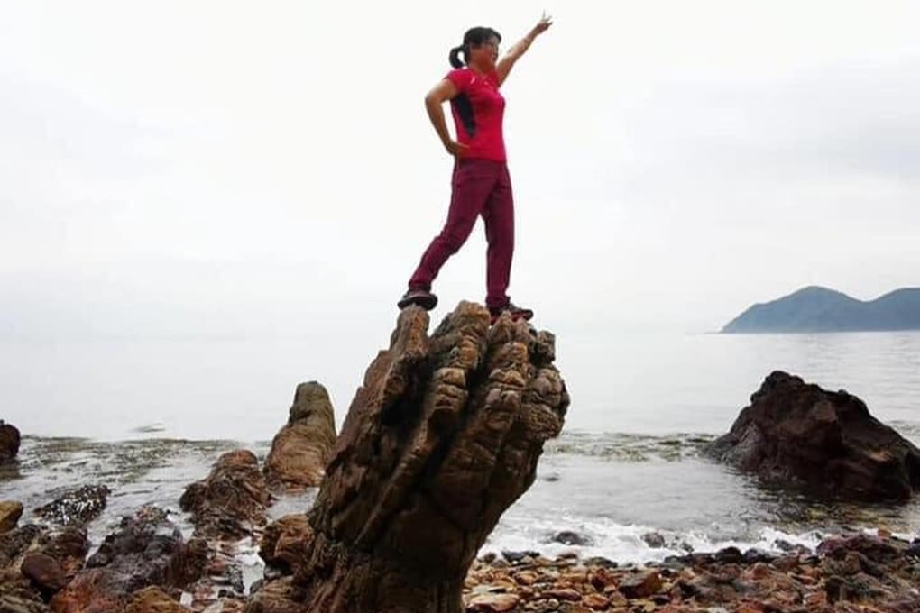 Visitors stood on Devil’s with their thumbs up, sat on it or hung onto it like a koala. Photo: Xiaohongshu