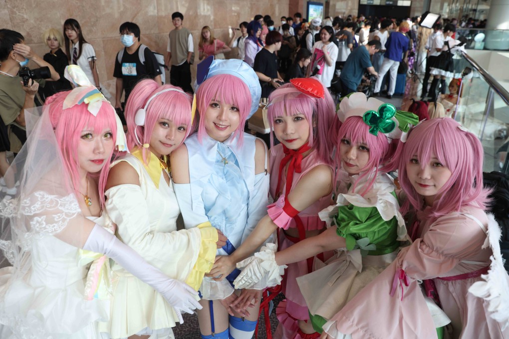 Cosplayers pose for pictures amid the annual Ani-Com & Games Hong Kong event in 2023. Photo: Yik Yeung-man