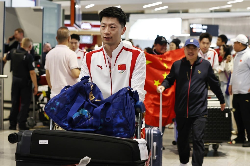 China’s Ma Long arrives at the Roissy-Charles de Gaulle Airport in Paris. Photo: Xinhua