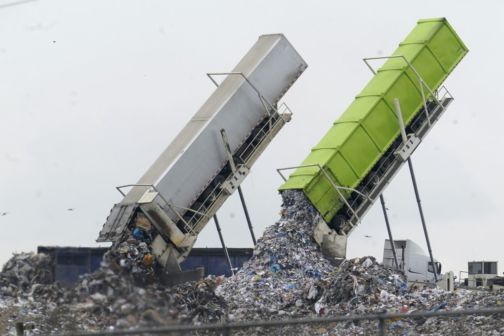 A United Nations report estimates that 19 per cent of the food produced around the world went to waste in 2022. Macau is getting to grips with household food waste, with many willing to pay for its disposal. Pictured: garbage is loaded into a landfill in Michigan, US. Photo: AP Photo