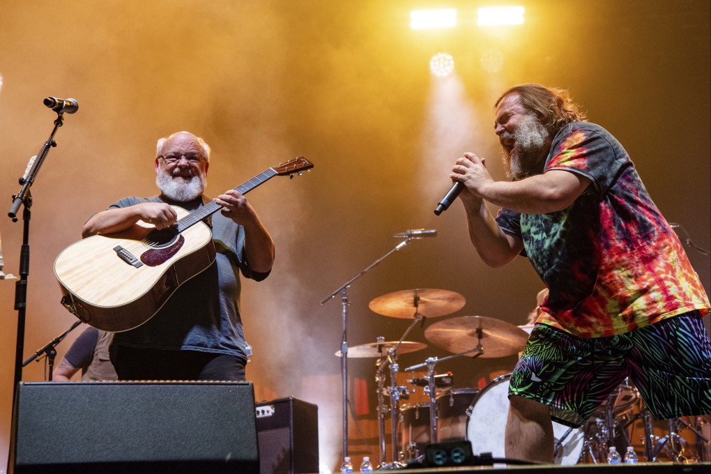 Kyle Gass (left) and Jack Black perform as Tenacious D at a festival in 2022. A widely shared video from their concert in Sydney on Sunday showed Gass making the remarks. Photo: AP