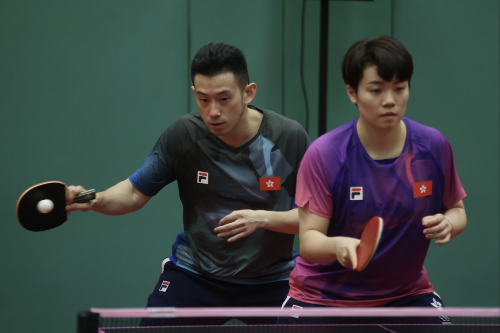 Hong Kong mixed doubles pair Wong Chun-ting (left) and Doo Hoi-kem put on a demonstration at the Hong Kong Sports Institute. Photo: Jonathan Wong