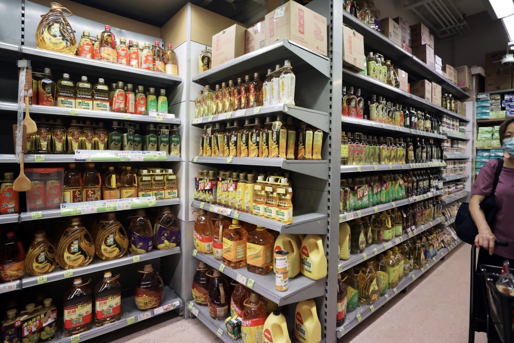 A supermarket in Sheung Shui, where operators have observed a growing trend of mainland visitors shopping for cooking oil. Photo: Xiaomei Chen