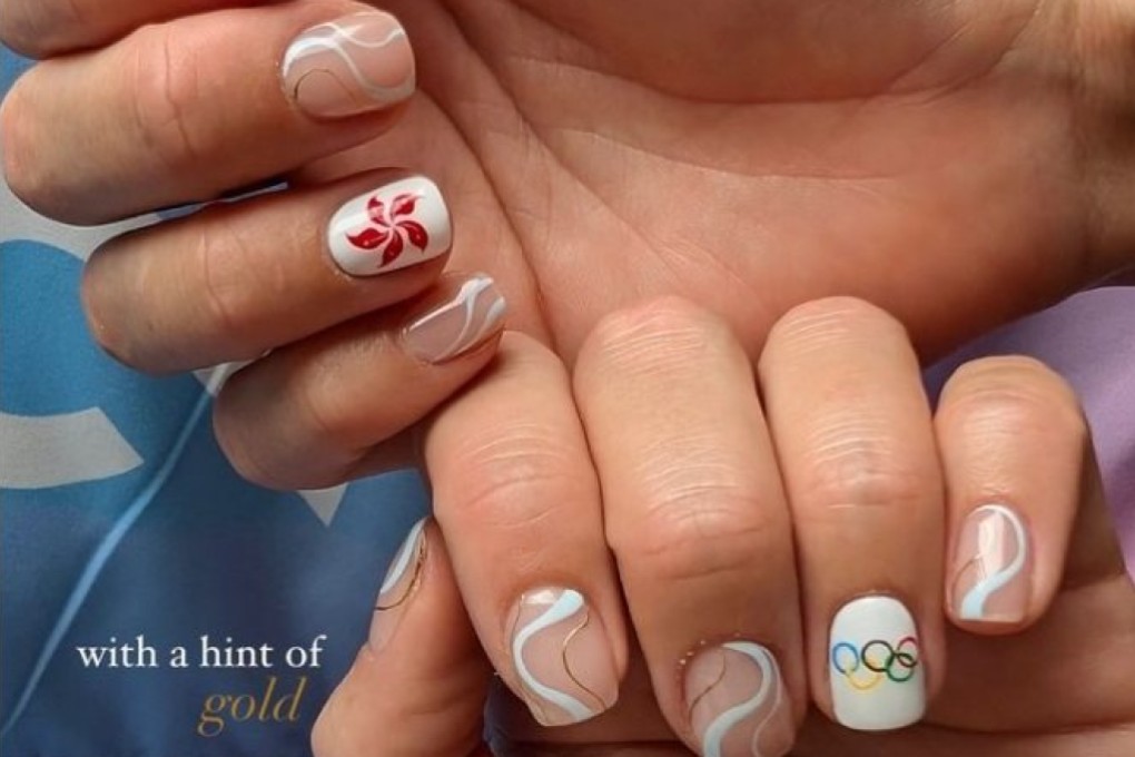 Siobhan Haughey shows off her newly polished nails after arriving at the Paris Olympics. Photo: Instagram/siobhanhaughey01