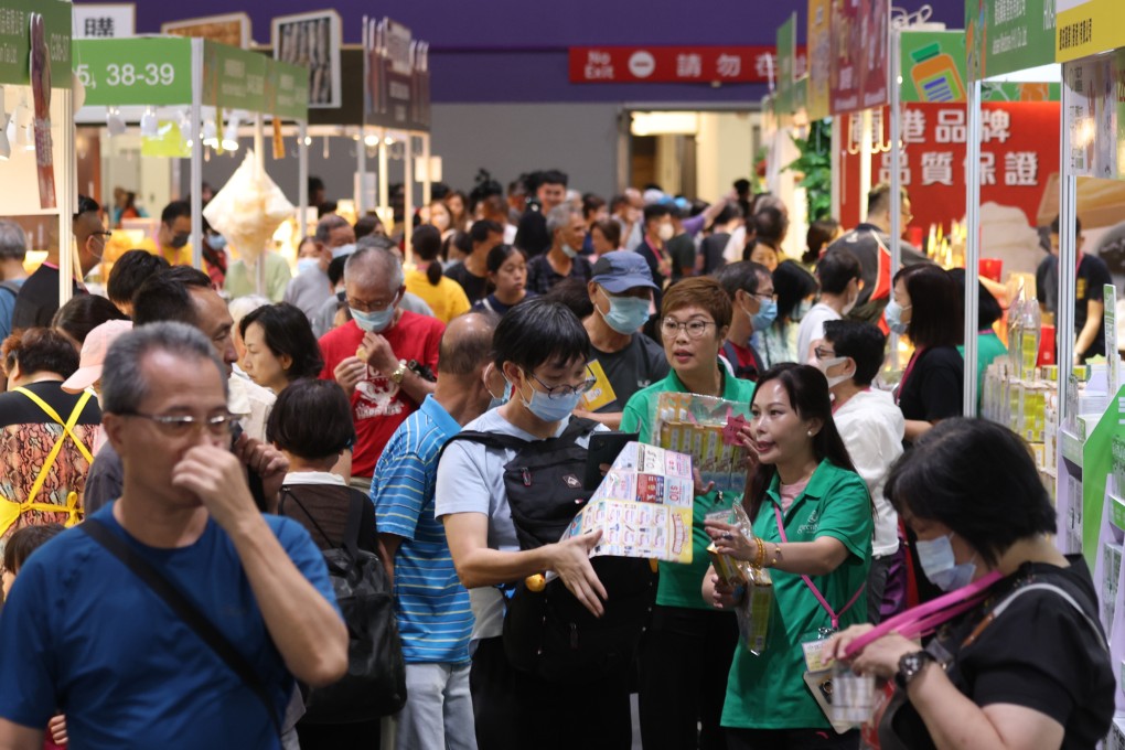 Visitors at the Third Hong Kong Brands and Products Shopping Festival at AsiaWorld-Expo on Lantau. Photo: Yik Yeung-man