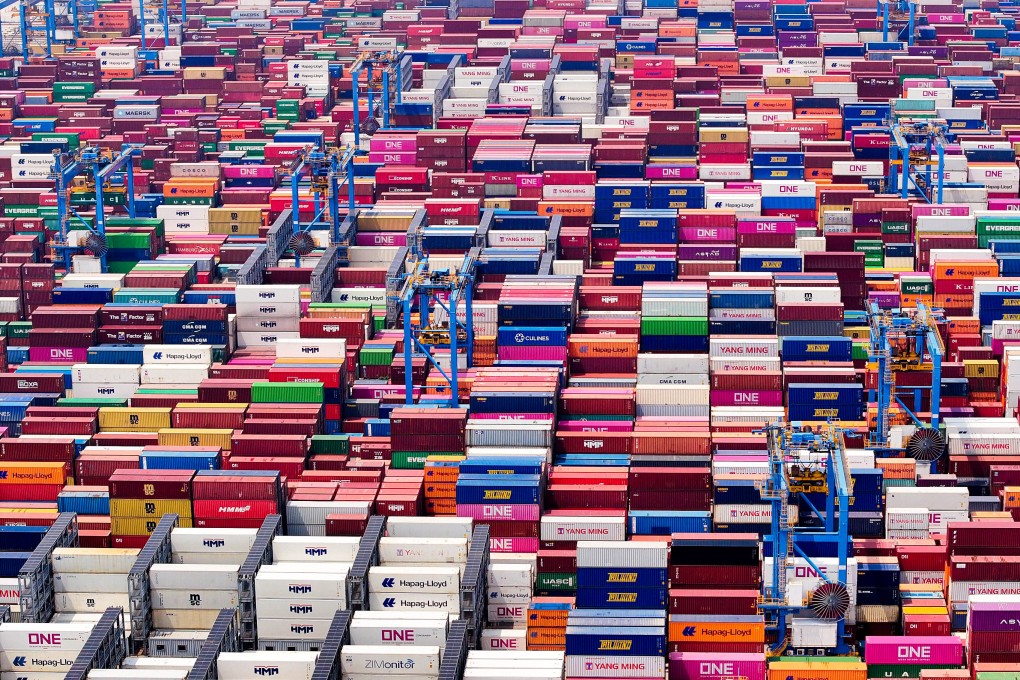 Foreign trade has emerged as the single pillar buttressing profit growth of Chinese companies in the first half of the year. Photo: Xinhua