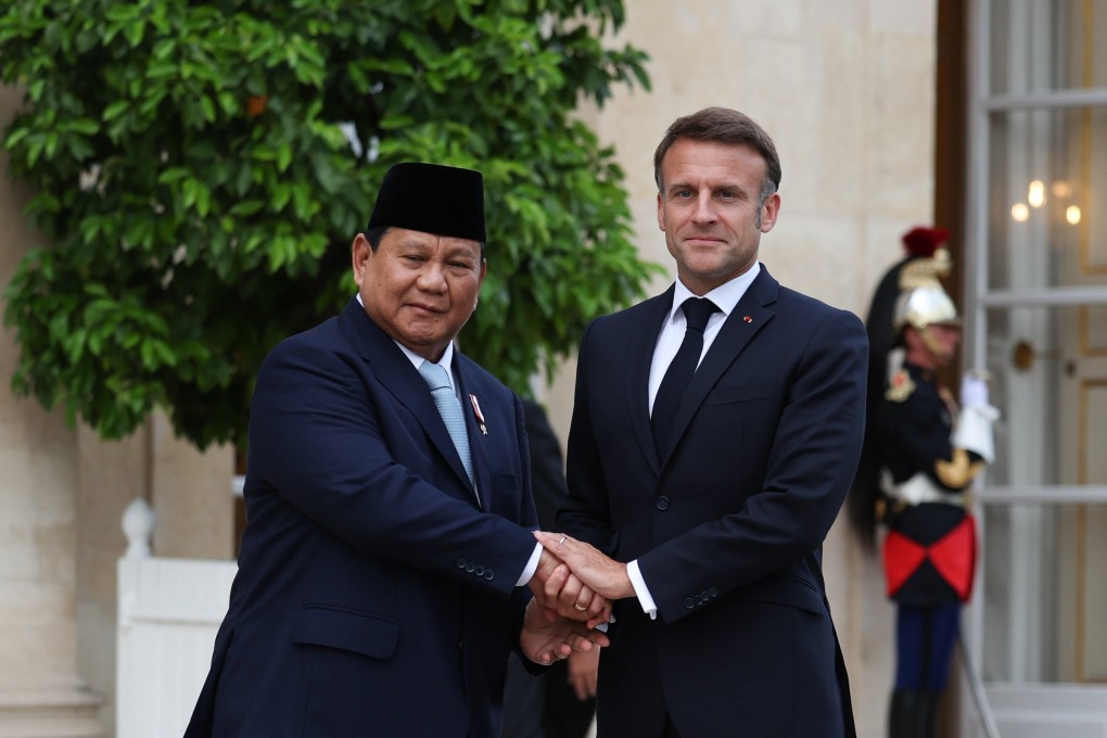 French President Emmanuel Macron (right) welcomes Indonesian President-elect and Minister of Defence Prabowo Subianto before their working dinner at the Elysee Palace in Paris on July 24. Since winning election, Prabowo has made an effort to reach out to Indonesia’s global partners and reassure foreign investors. Photo: EPA-EFE